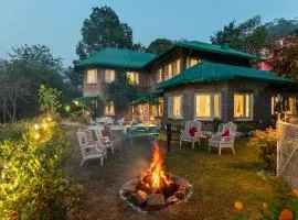 Alaya Stays 3 BHK Pet-friendly with Garden - Chalet Vie Villa