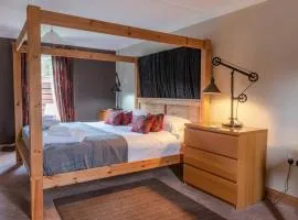 Wild Oats Lodge 9, Yellowtop Country Park