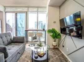 Luxury Condo Living Downtown Toronto