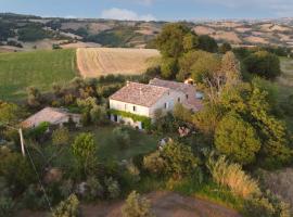 Country House da Paolo e Anna，位于Montefelcino的酒店