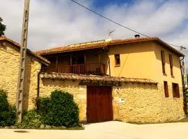 CASA RURAL. COVARACINO OJO GUAREÑA