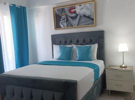 Boca del Mar III, apartamento 707，位于Cuevas的酒店