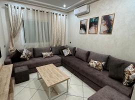 Appartmojonera 306，位于Beni Touzine的酒店