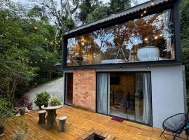 Cabana Entre Árvores- Lavanda，位于兰舒凯马杜的酒店