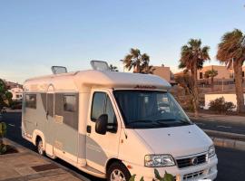 Your Tenerife Camper Adventure，位于厄尔梅达诺的酒店