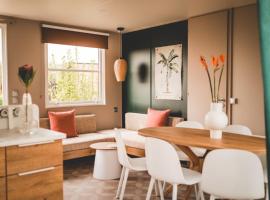 Mobilheim 6 Personen MH12，位于Hindenberg的豪华帐篷营地