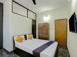 SPOT ON Sri Durga Residency Hd Kote，位于迈索尔的酒店