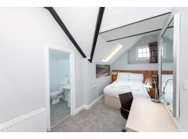 Uno Hotel Heathrow Windsor，位于斯劳的酒店