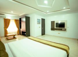 Executive Luxury Room - Sleeps 2 - Pool - Gym，位于拉各斯的酒店