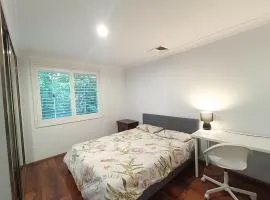 Cozy Room in Modern and Peaceful Home - BH5