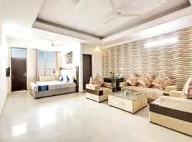 Hotel Vibe BLU-Noida City Center Metro