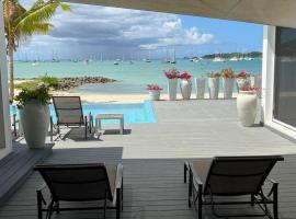 Villa Fletcher with Pool，位于Jolly Harbour的酒店