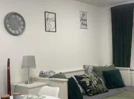 CHRIS Apartment