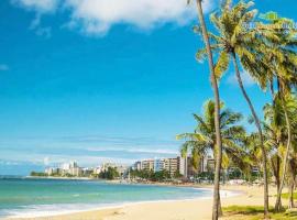 Casa temporada Maceió jatiuca perto da praia，位于马塞约的酒店