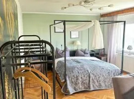 Pension FAULPELZ - Budget Apartment mit Küche, Badewanne