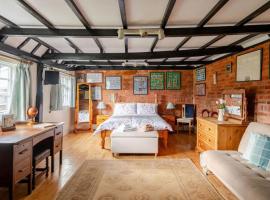 Cozy One-Bedroom Cottage in Great Tey，位于Great Tey的酒店