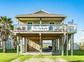 Breathtaking Island Views from Multiple Decks!