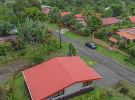 Casa Paraíso - La Fortuna，位于福尔图纳的乡间豪华旅馆