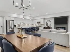 Perfect 3 bed-2 bath Top Floor Hot Tub Heated Pool Gym