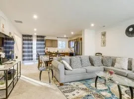 16 Mi to Louisville Pet-Friendly Getaway!