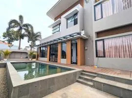 Cottonwood Villa Zamrud - Pingpong BBQ Pool Disney