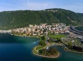 Melide Apartments Lake Lugano close to SwissMiniatur & Private Parking on Request