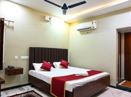 Lakshmi Residency，位于Thiruvārūr的酒店