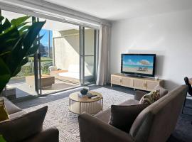 Unit 5 - Avoca Palms Resort - 3 bedroom apartment，位于阿沃卡海滩的酒店