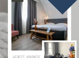 Hotel Tholen，位于托伦的酒店