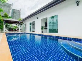 Jasmine Pool Villa in Nai Harn