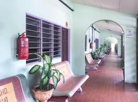 Inn，位于Kampong Tebing Rabak的酒店