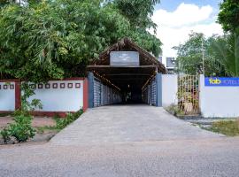 FabHotel Bella Vagues - 700M from Kovalam Beach，位于Covelong的酒店