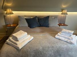 The Loft at Seacroft，位于韦斯特贝的带停车场的酒店