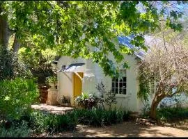 Yellowwoods Farm - POOL COTTAGE (self-catering)