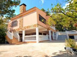 Chalet El Tochar，位于瓦伦西亚的酒店