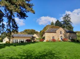 Hostellerie de Fontenaille，位于Saint-Pierre-des-Landes的酒店
