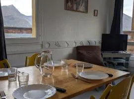 Maxi Studio 5 pers. avec balcon, WIFI, pieds des pistes, calme, proche commerces et sports - FR-1-262-75