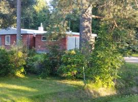 Two bedroom house in Pyhäjoki，位于Pyhäjoki的酒店