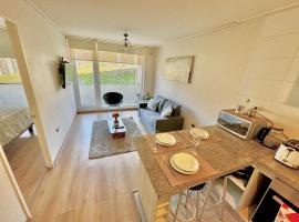 Apartamento en exclusivo barrio Lomas de san Andrés con estacionamiento，位于康塞普西翁机场 - CCP附近的酒店