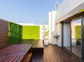Minty Stay - La Merced Atico Duplex
