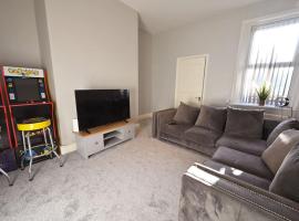 Two Bedroom Apartment in Heaton Newcastle Upon Tyne，位于Walker Gate的酒店