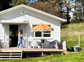 Little House at the Horseshoe, Tuki Tuki Valley，位于Tuki Tuki的酒店