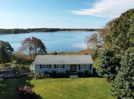 Spectacular waterfront house