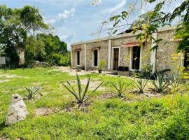 Hostal Homún Oro Verde，位于Homún的酒店