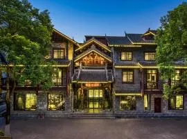 江岸星河酒店(凤凰古城虹桥店)