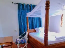 Kobwa House & Back packers Hostels