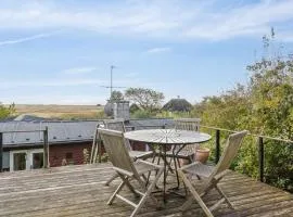 Cozy Summer House Close To Beach And Nature