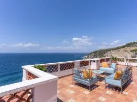 Villa Dafne Gulf Views Pool and Guest Services