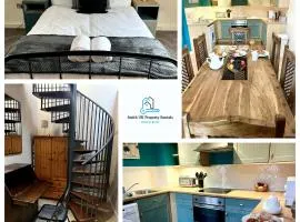 Grand Mill: Near to Shops, Attractions, Restaurant