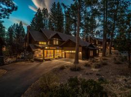 The Cottages - Ski Shuttle, Ski Valet - 3-Bedroom，位于特拉基的带泳池的酒店